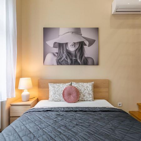 Spacious Bajcsy Residence In The Heart Of Βουδαπέστη Εξωτερικό φωτογραφία