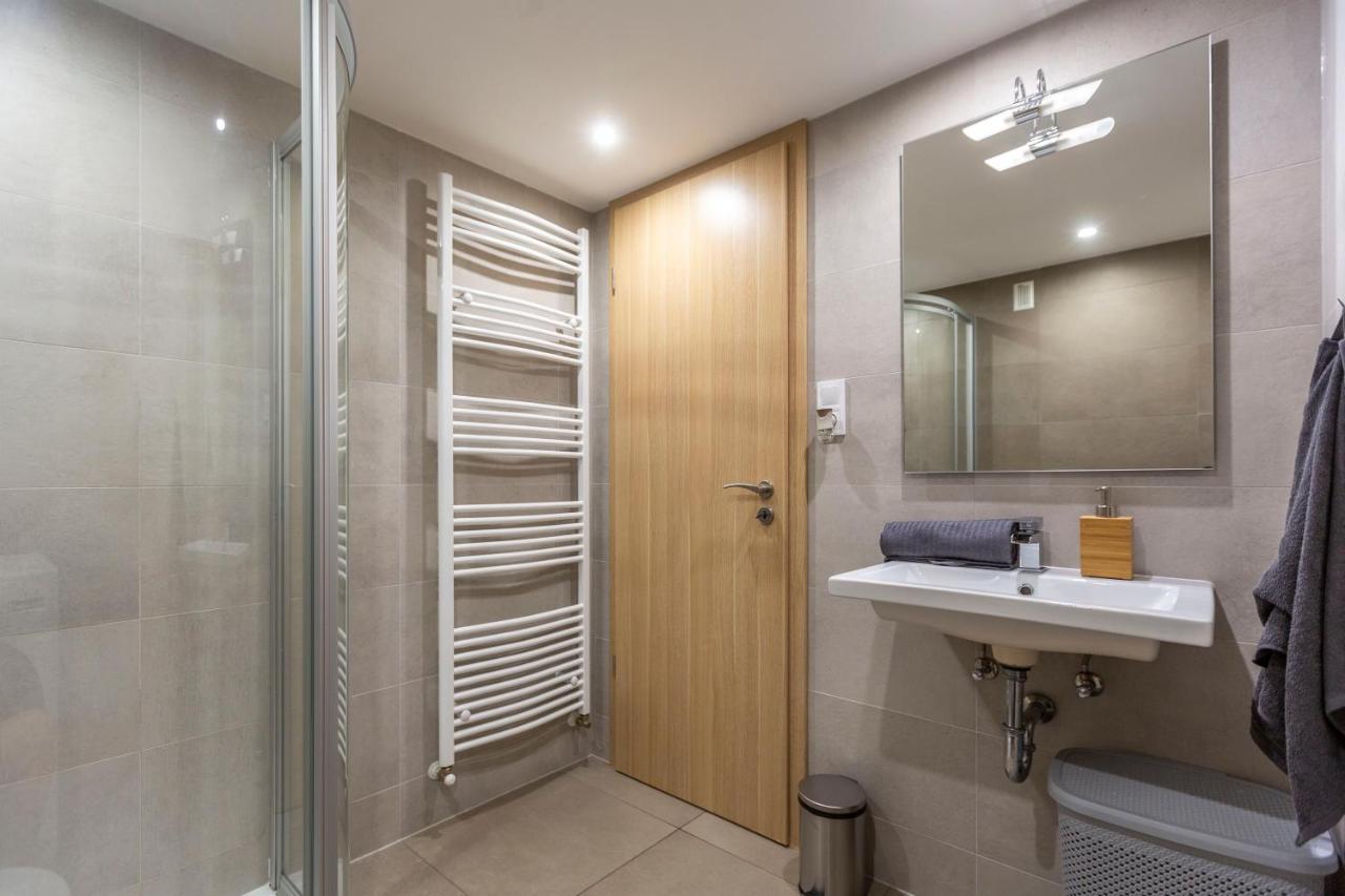Spacious Bajcsy Residence In The Heart Of Βουδαπέστη Εξωτερικό φωτογραφία