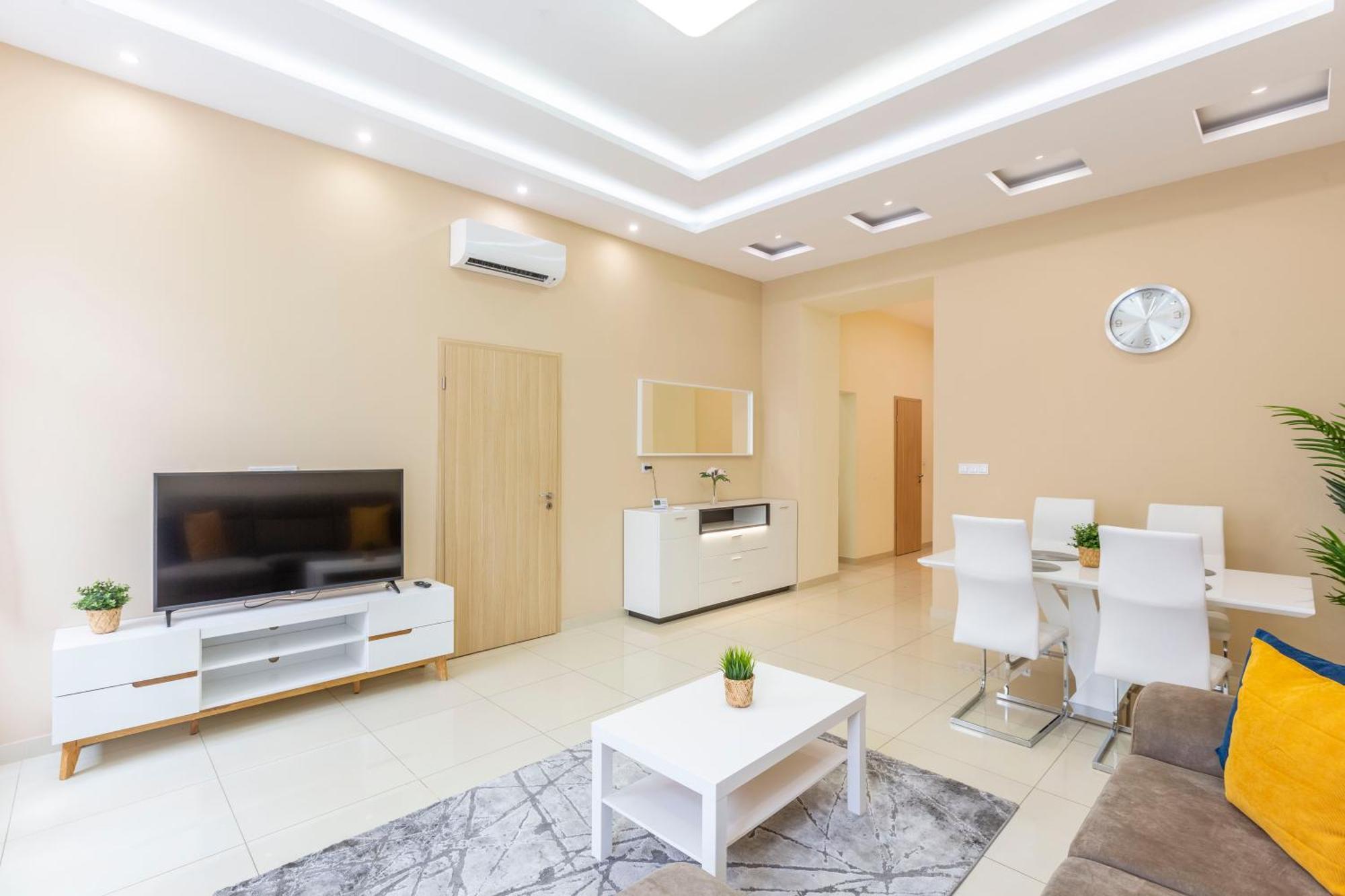 Spacious Bajcsy Residence In The Heart Of Βουδαπέστη Εξωτερικό φωτογραφία